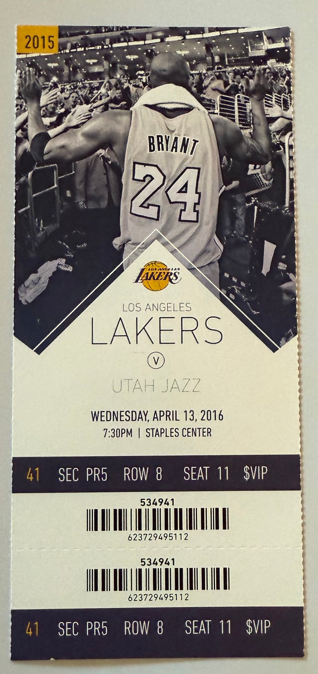 4/13/2016 Kobe Bryant Final Game (With Lanyard)