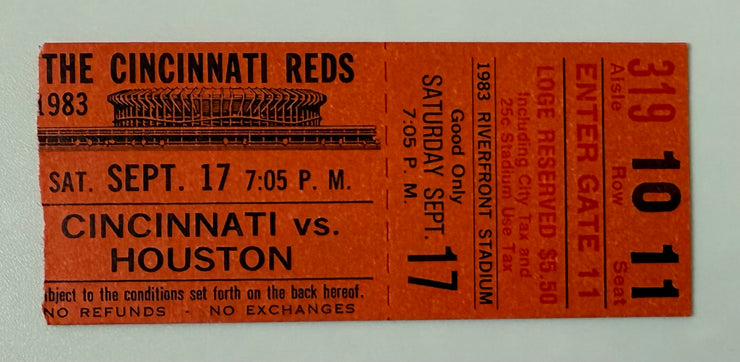 1983 Johnny Bench Hits Home Run 389 in His Last at Bat on Johnny Bench Day in Cincinnati, September 17, 1983