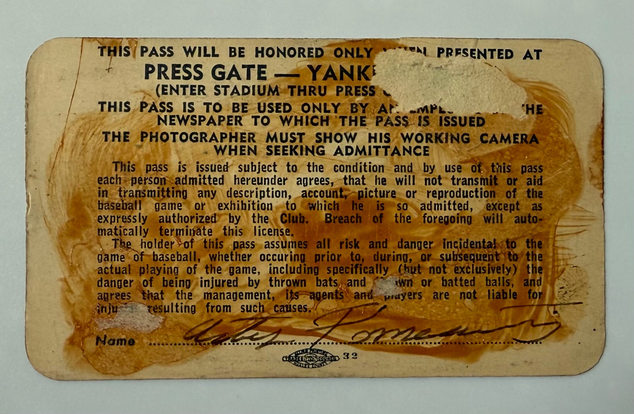 1960 New York Yankees Working Photographer Pass, Damages to Reverse