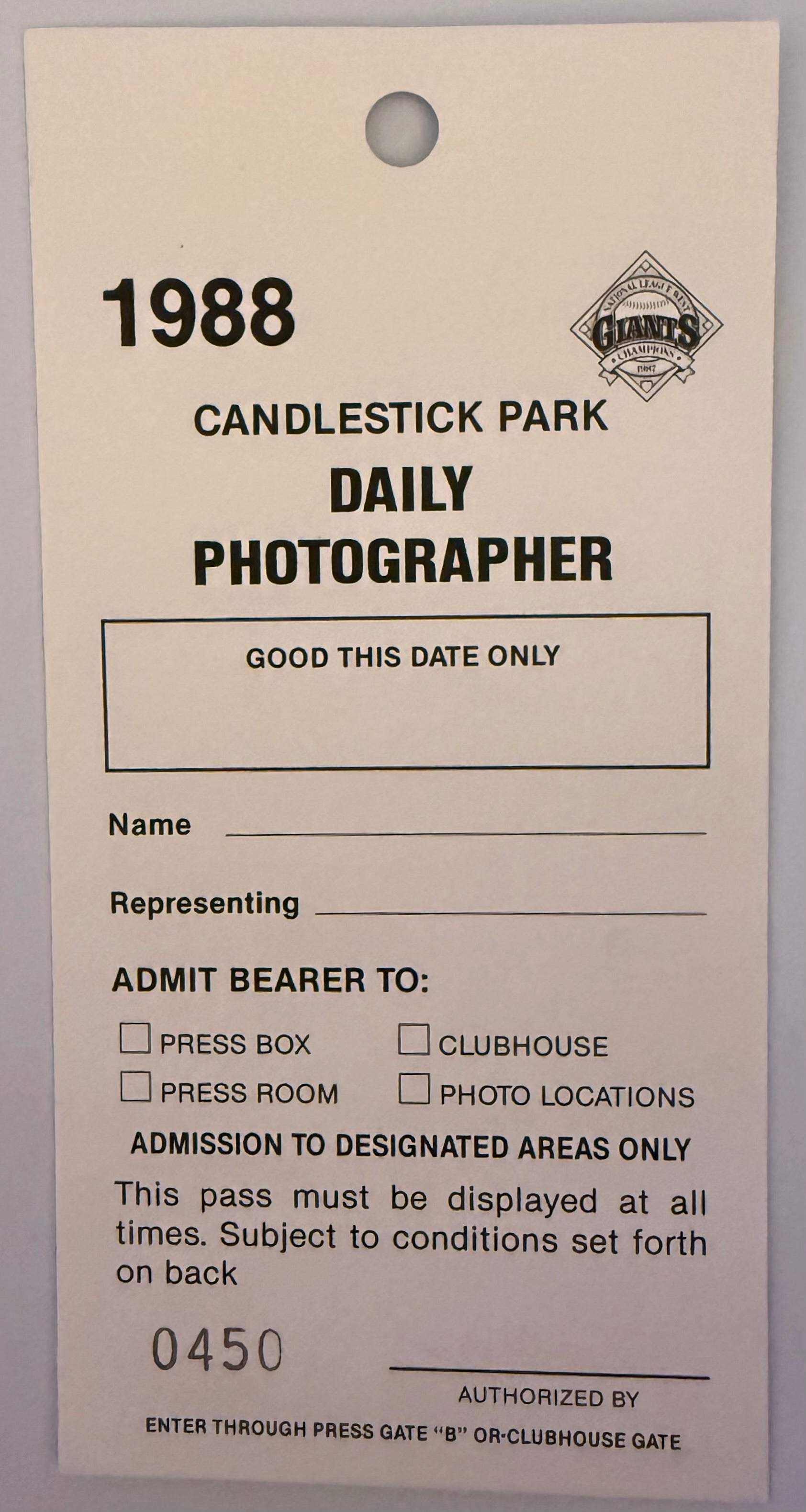 1988 San Francisco Giants Candlestick Park Press Pass