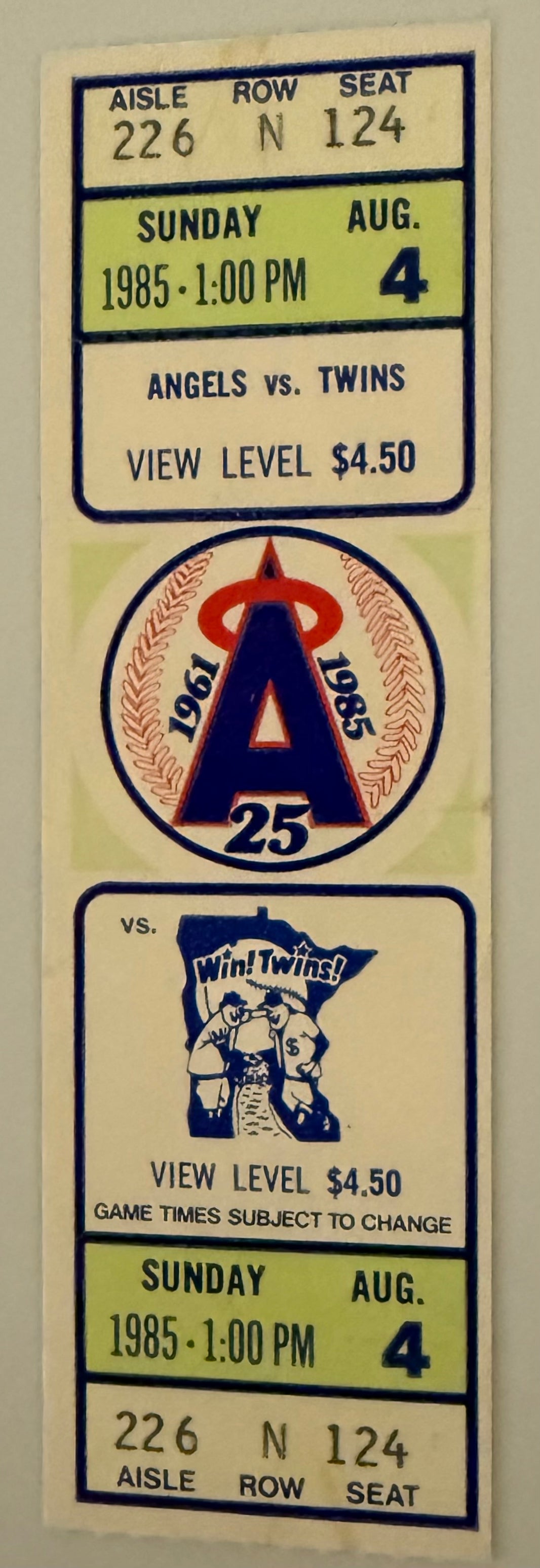 8/4/1985 Rod Carew Achieves 3000 Hits