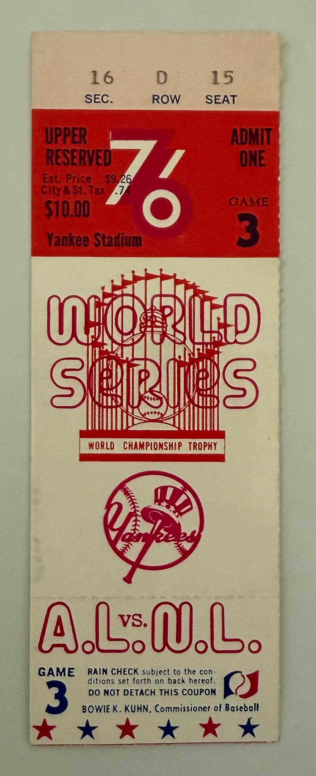 1976 World Series Game 3 Between Cincinnati Reds and New York Yankees in Yankee Stadium